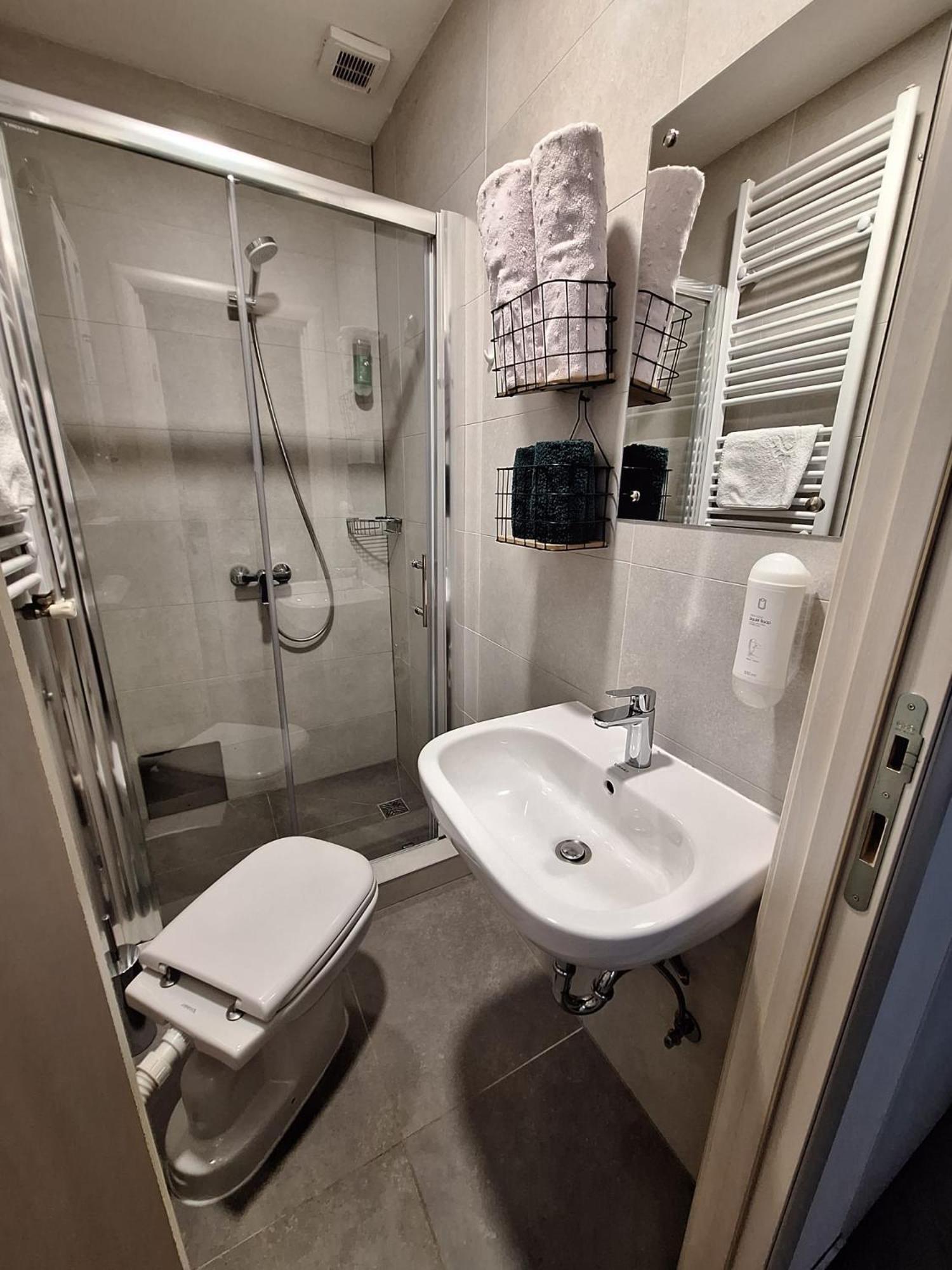 Studio Apartmani Louis I Lola Zagreb Ngoại thất bức ảnh